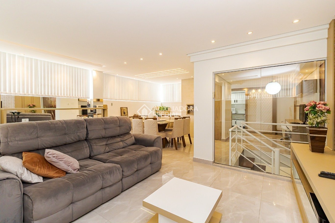 Duplex Hugo Lange Curitiba