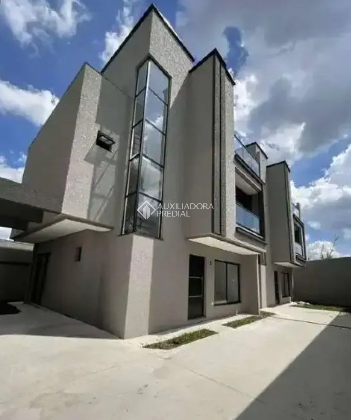 Sobrado Capão Raso Curitiba